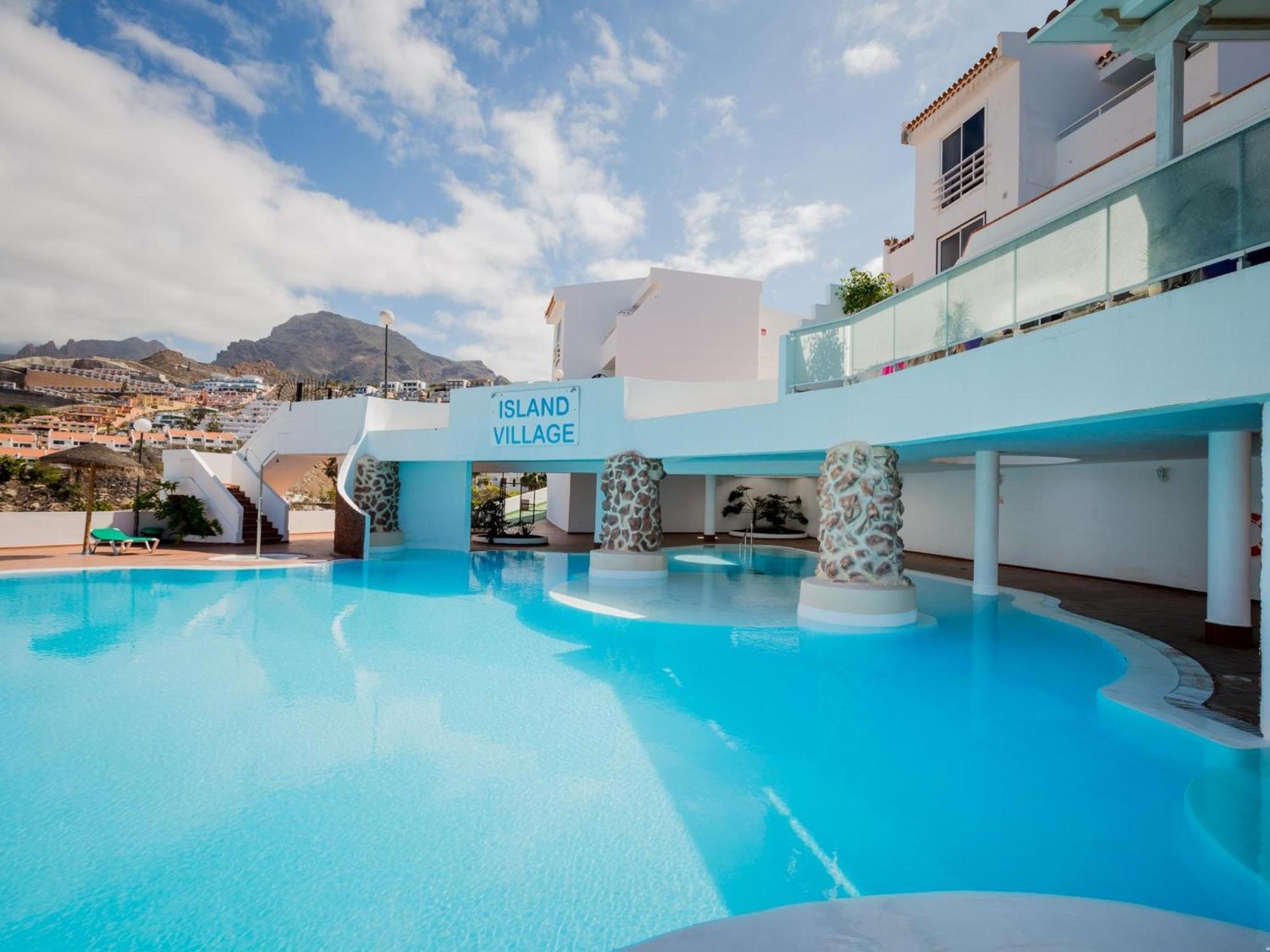 4 Island Village With Wi Fi And Pool 아데제 외부 사진